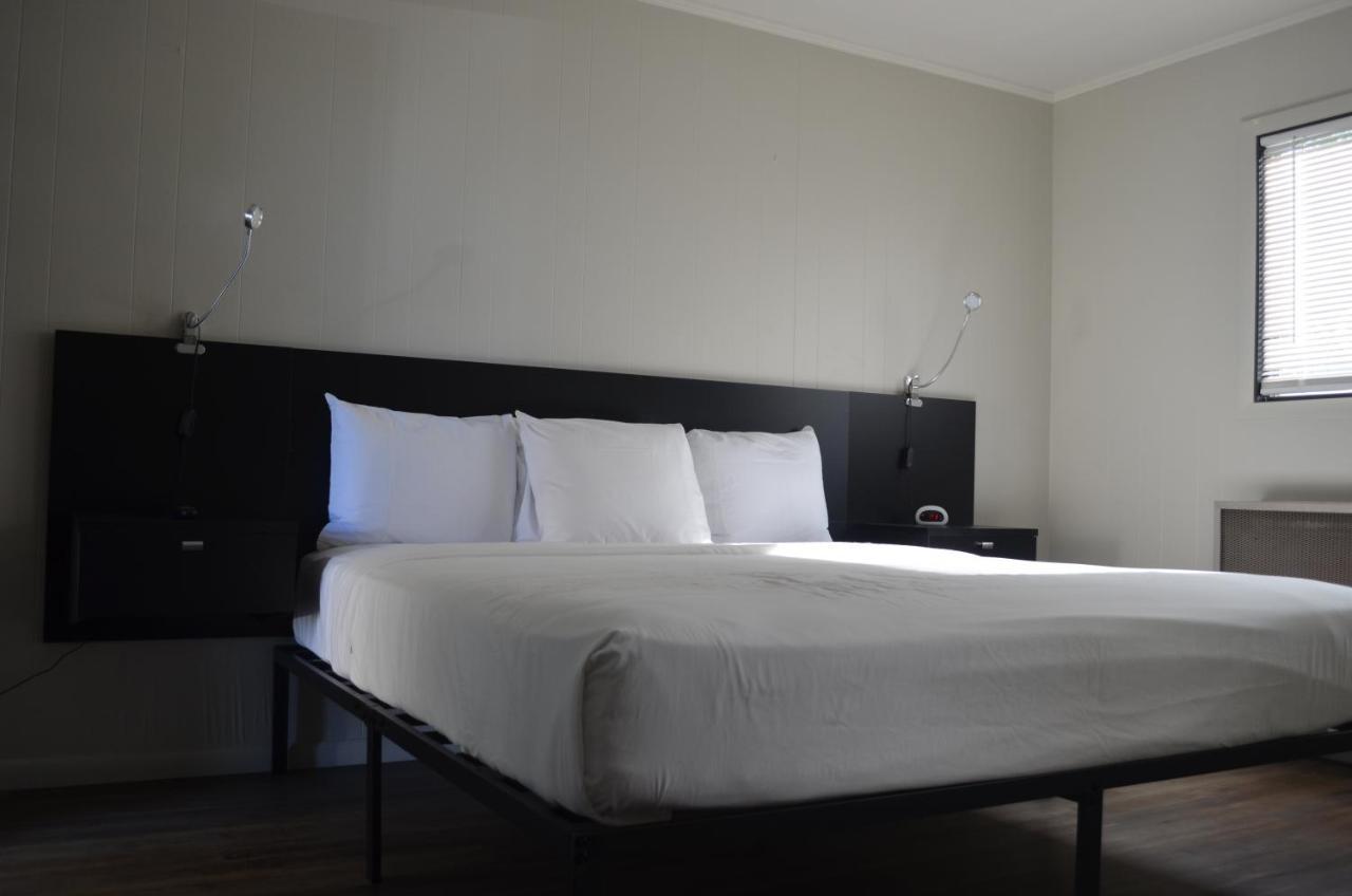 The Cedar Motel Sandusky Ngoại thất bức ảnh