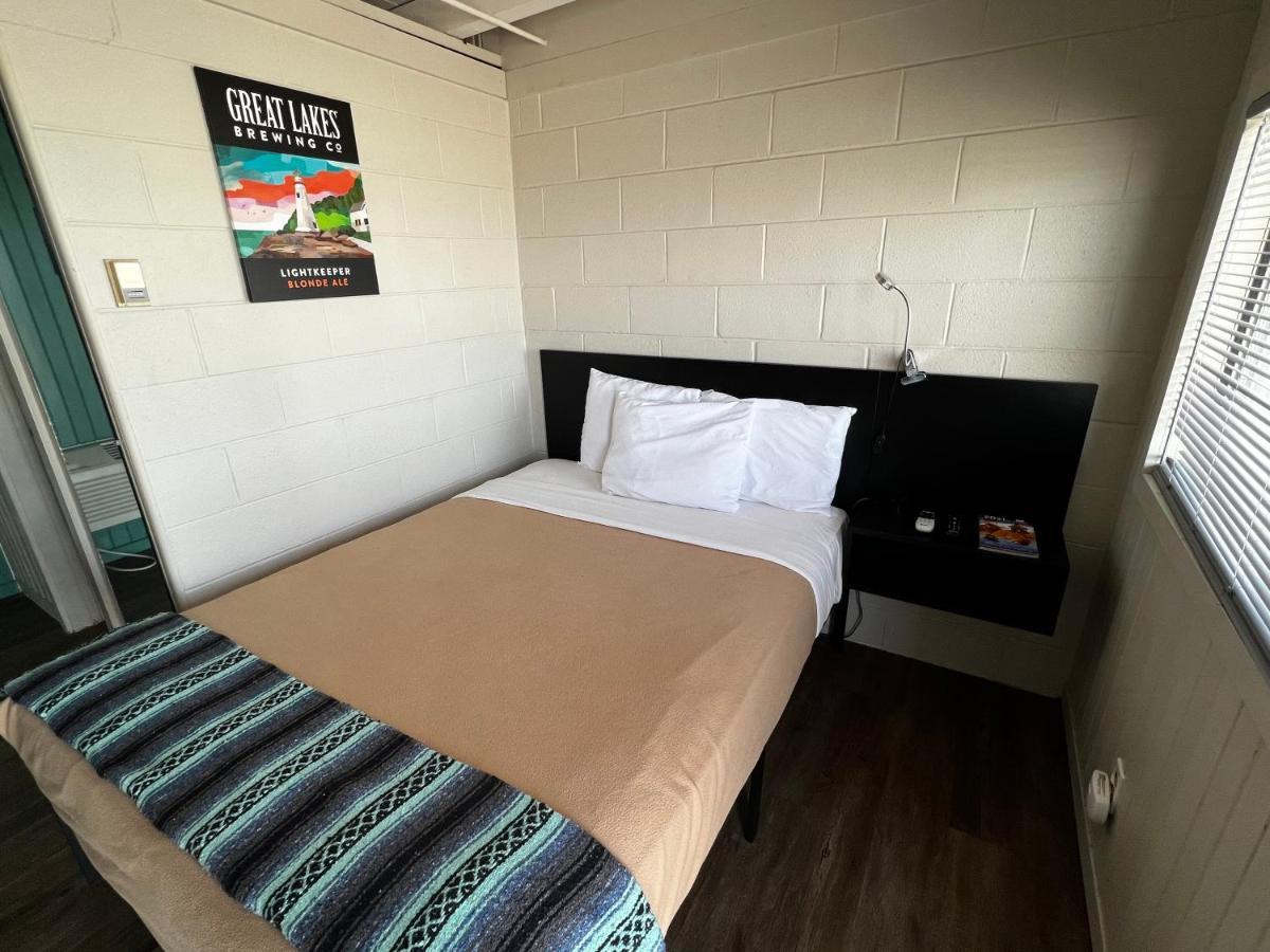 The Cedar Motel Sandusky Ngoại thất bức ảnh