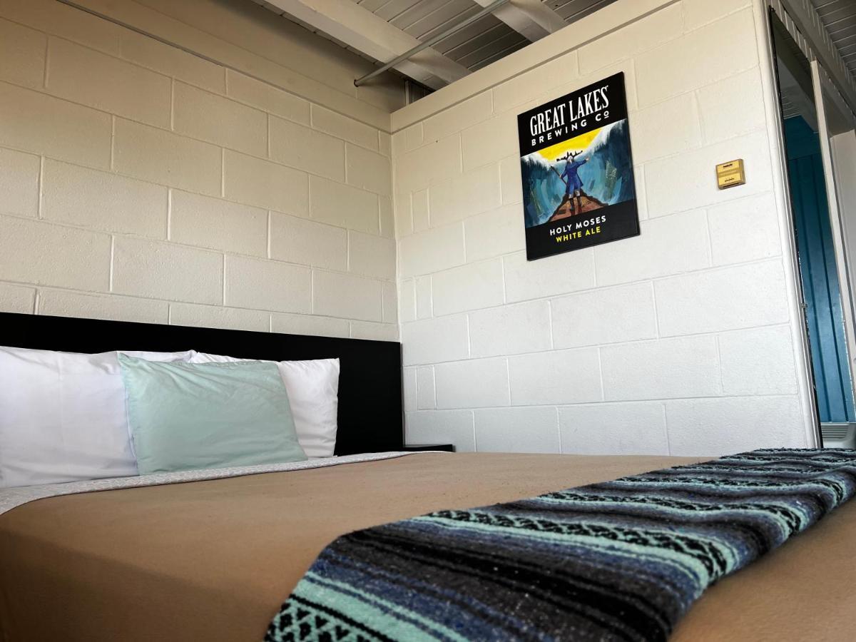 The Cedar Motel Sandusky Ngoại thất bức ảnh