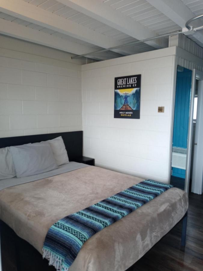 The Cedar Motel Sandusky Ngoại thất bức ảnh