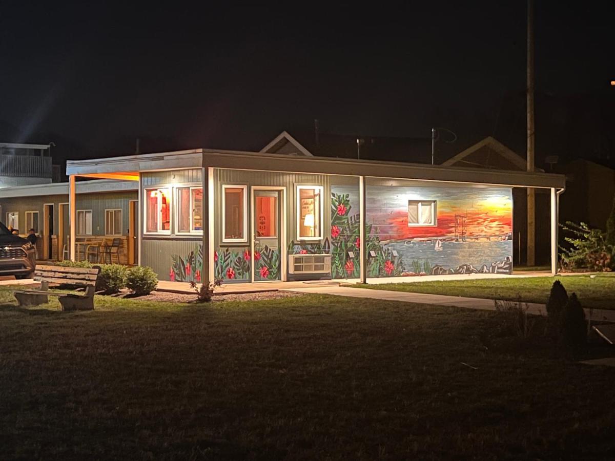 The Cedar Motel Sandusky Ngoại thất bức ảnh